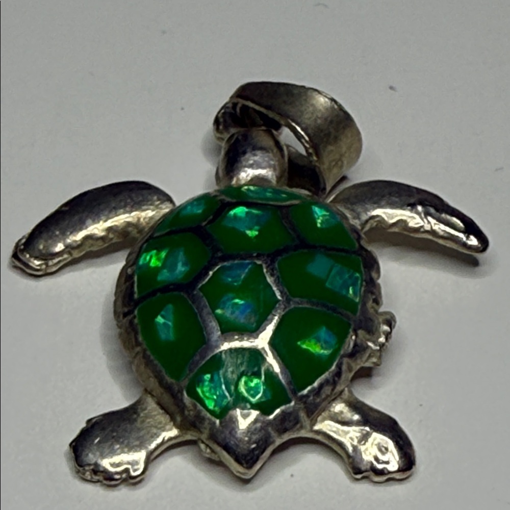 Silver tone (untested) Mexico Turtle Pendant jelly belly charm gorgeous color - Picture 10 of 16